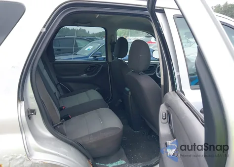 2005 Ford Escape Xls из США, поврежденный, VIN 1FMYU92Z35KC10851